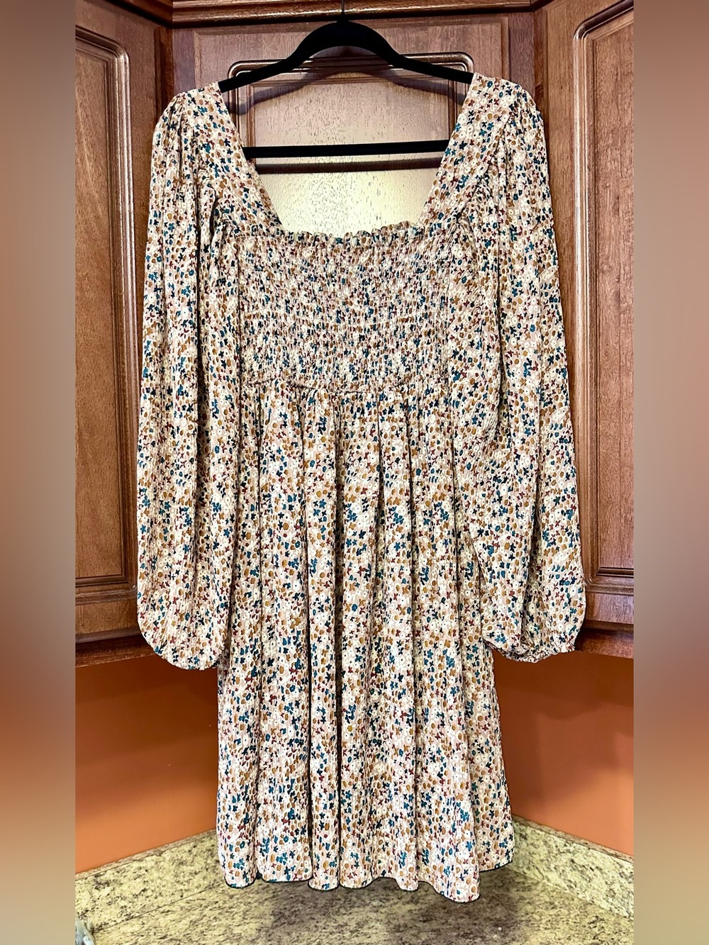NWOT ELLOH Floral Smocked Long Balloon Sleeved Mini Dress